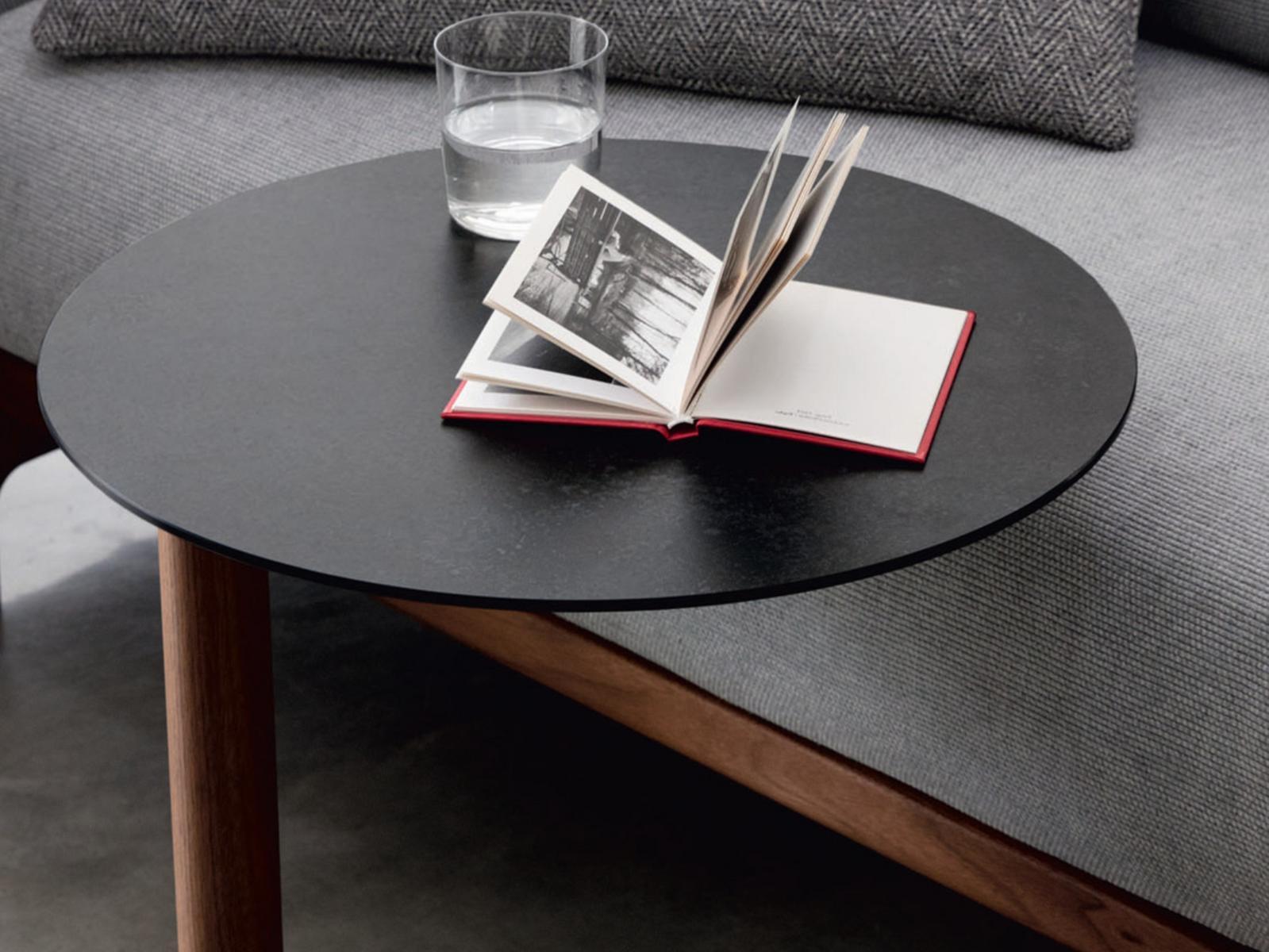 JOK Round wooden side table
