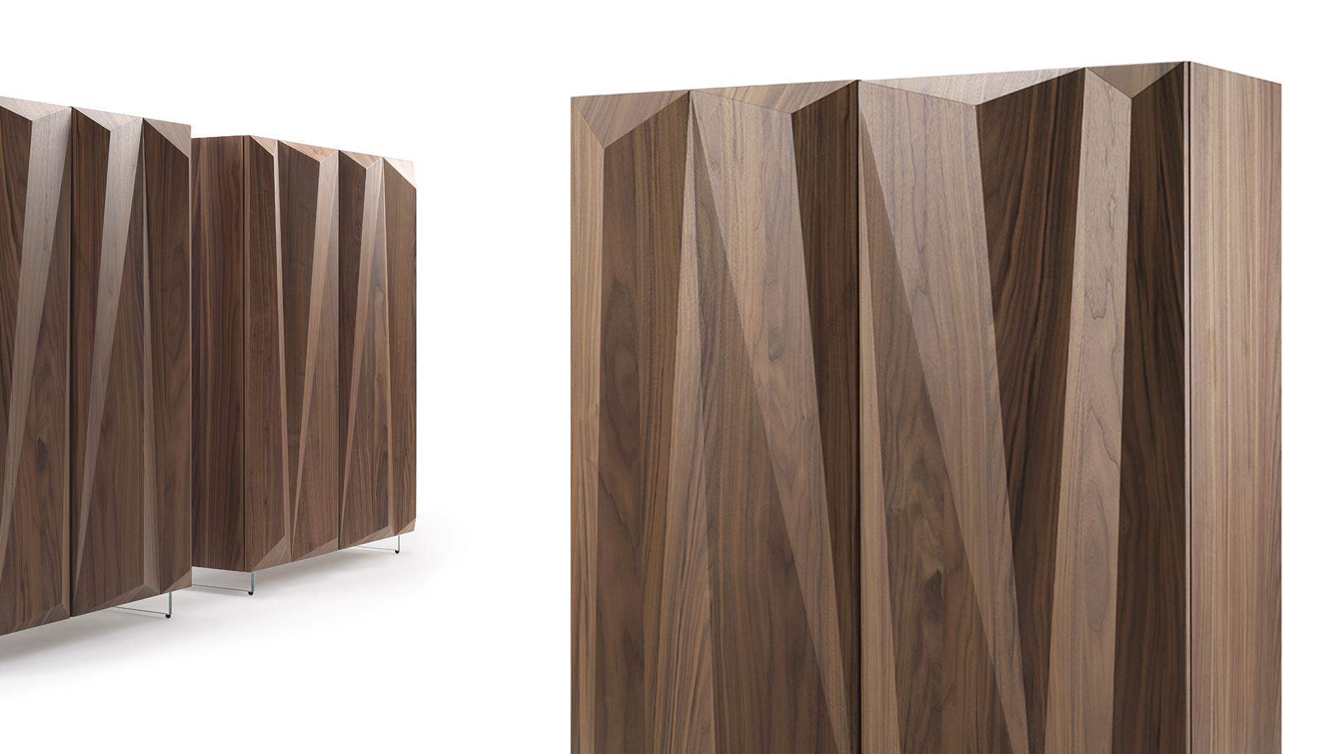 QUARTZ Wooden highboard