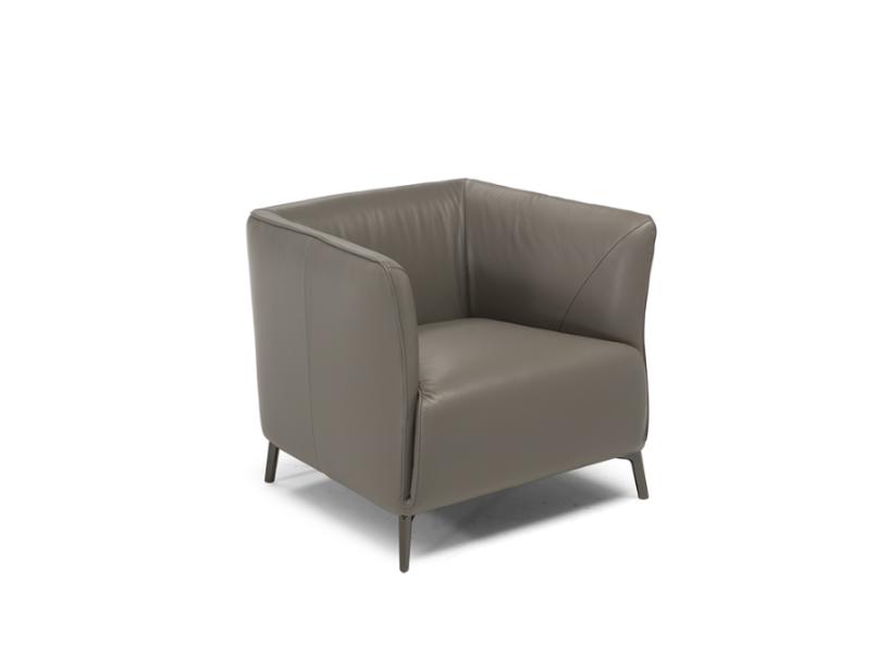 DODI Club leather armchair with armrests