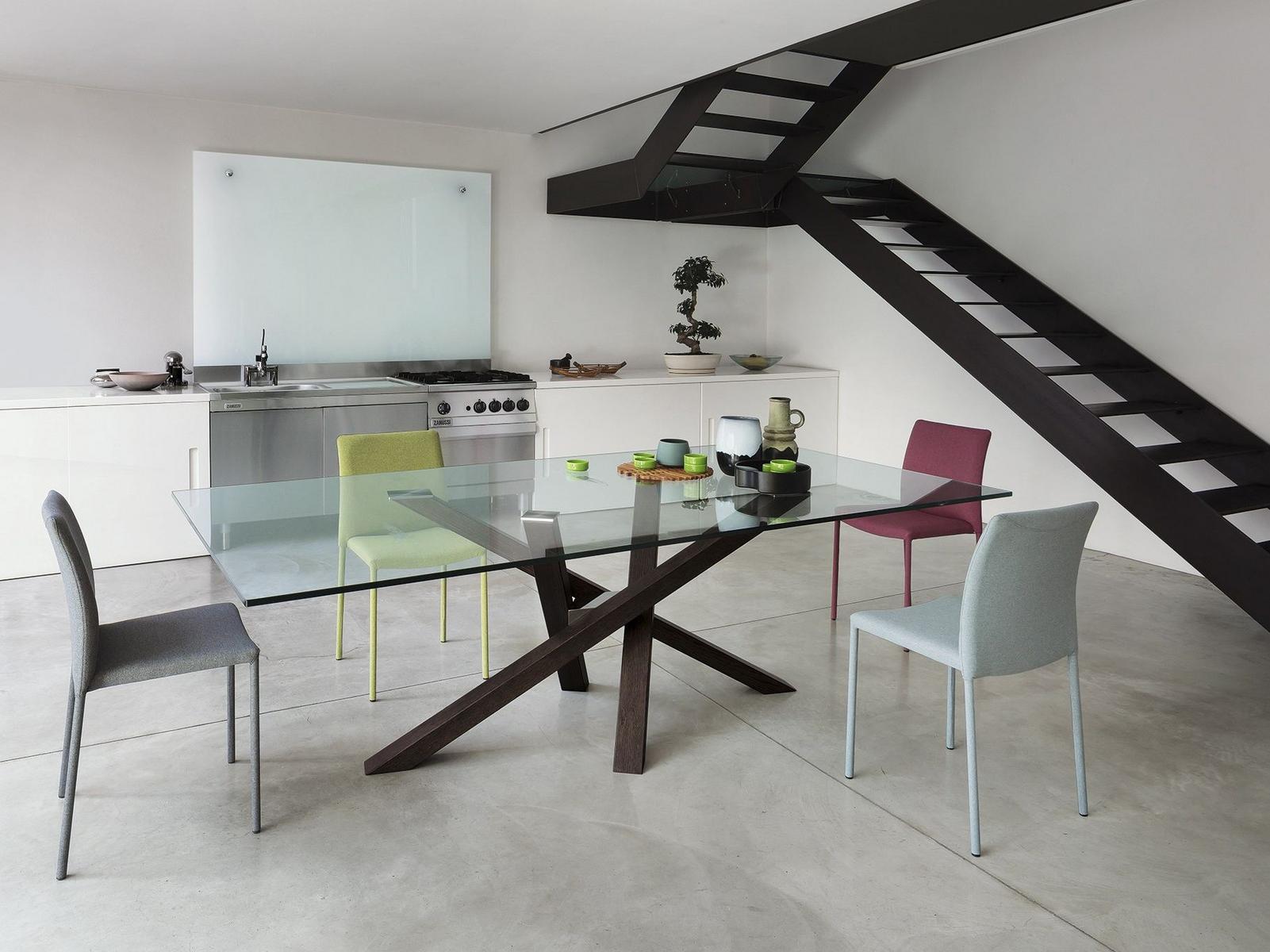 SHANGAI Wood and glass table