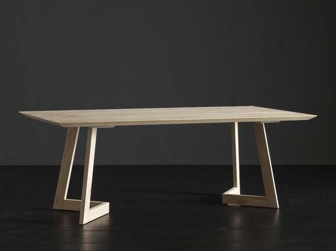 TOLEDO + SEVEN Rectangular wooden dining table