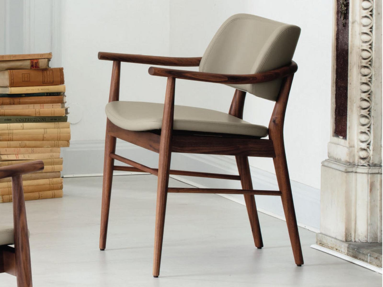 NISSA Walnut chair with armrests