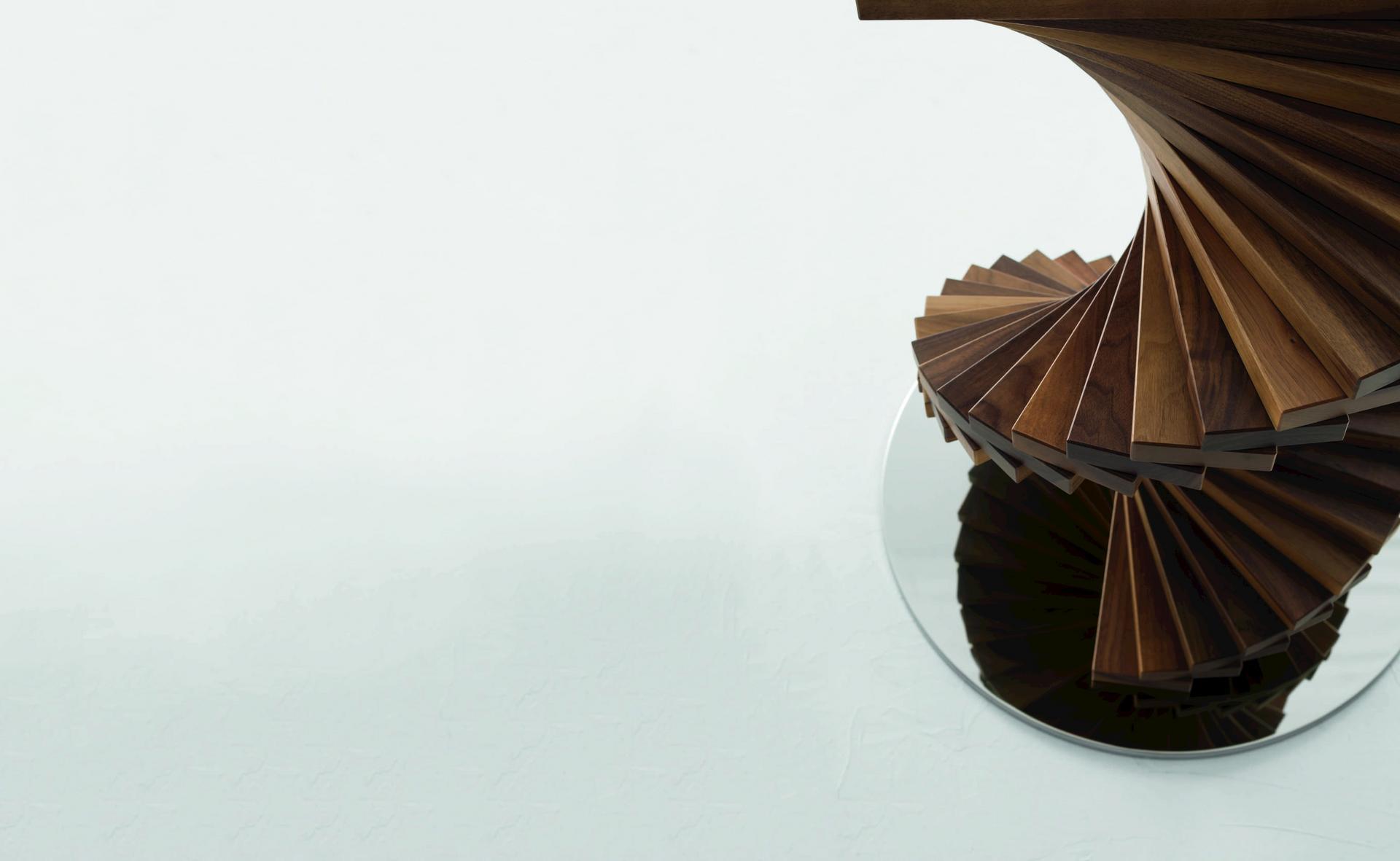 FIRENZE Round glass table with walnut base