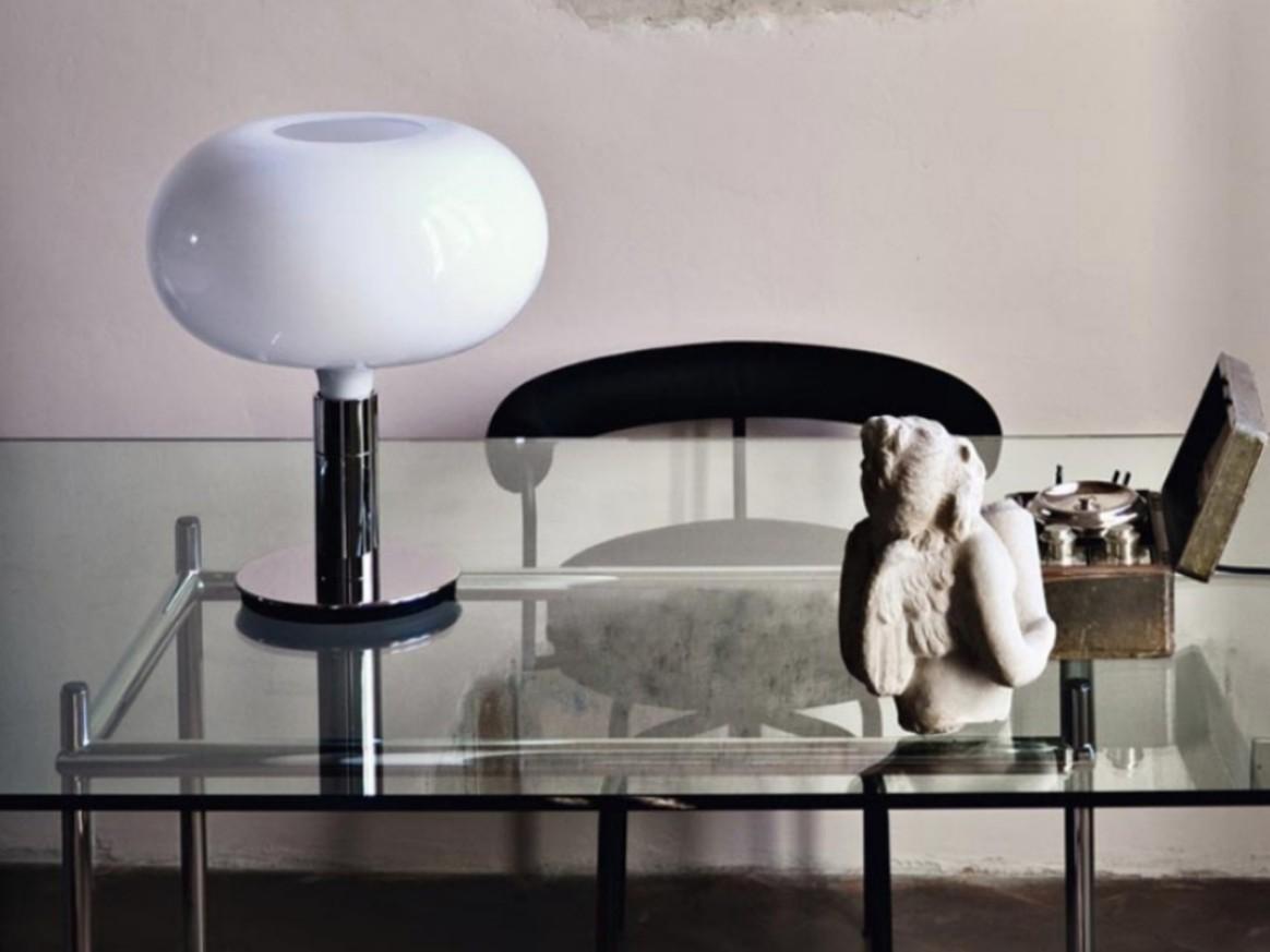 AM1N Opal glass table lamp