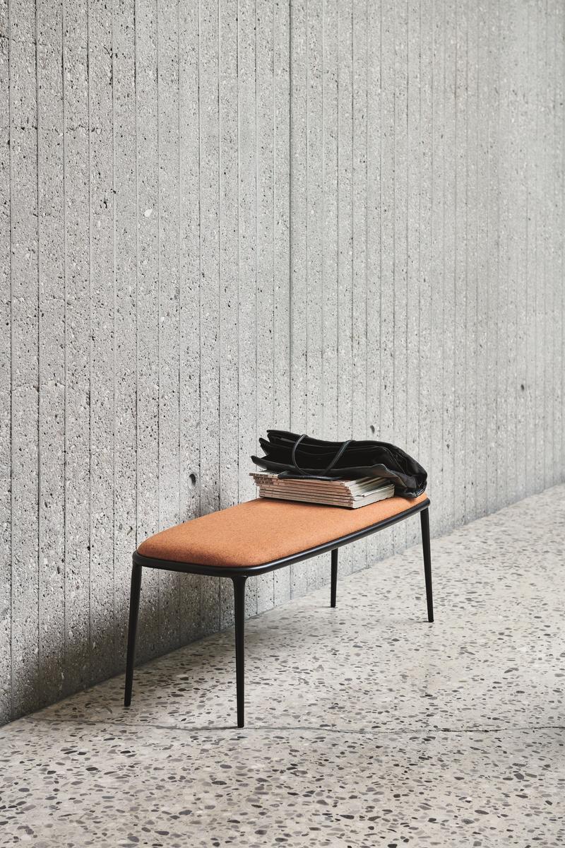 LEA Bench in fabric and structure in painted steel