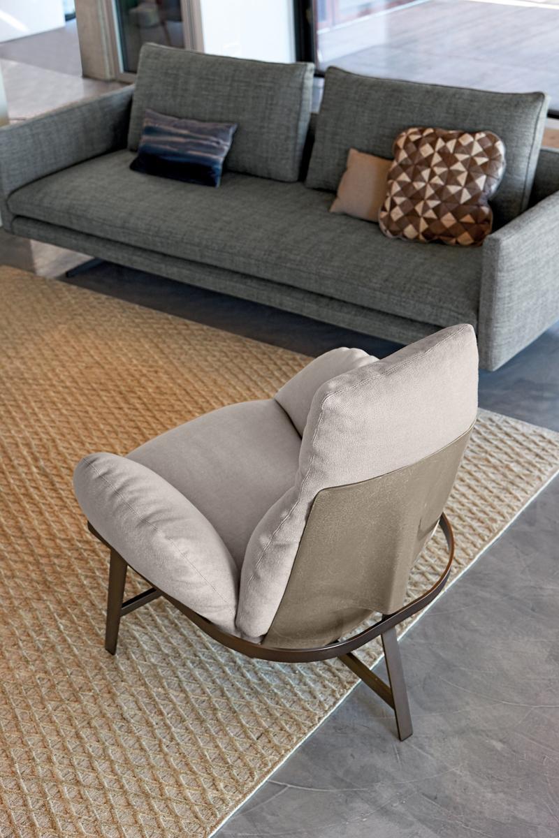 JUPITER Leather armchair