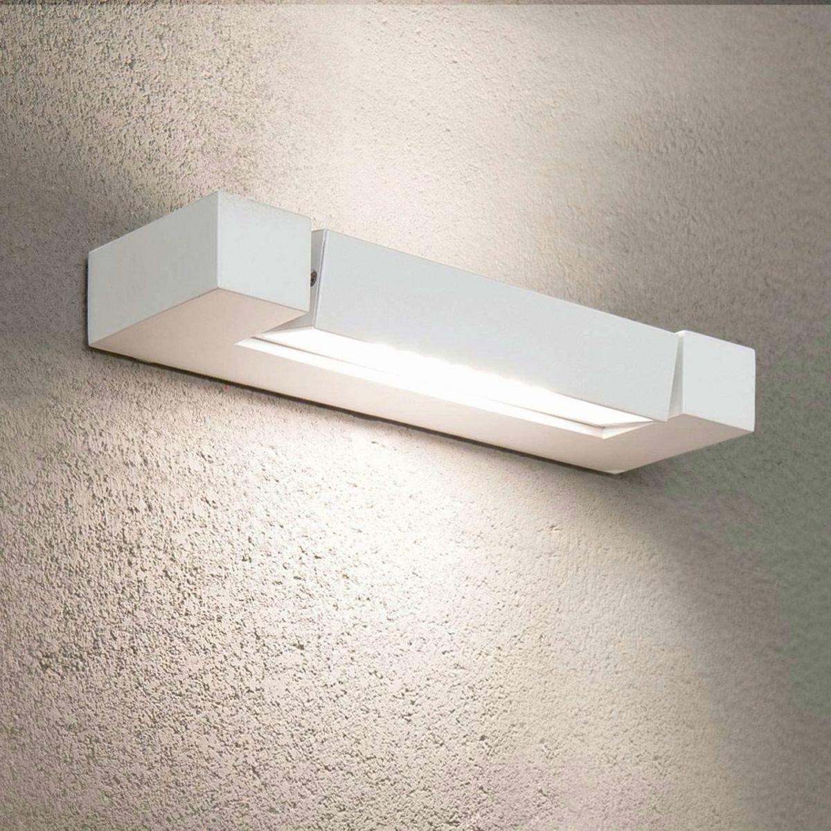 ARA Adjustable extruded aluminium wall lamp