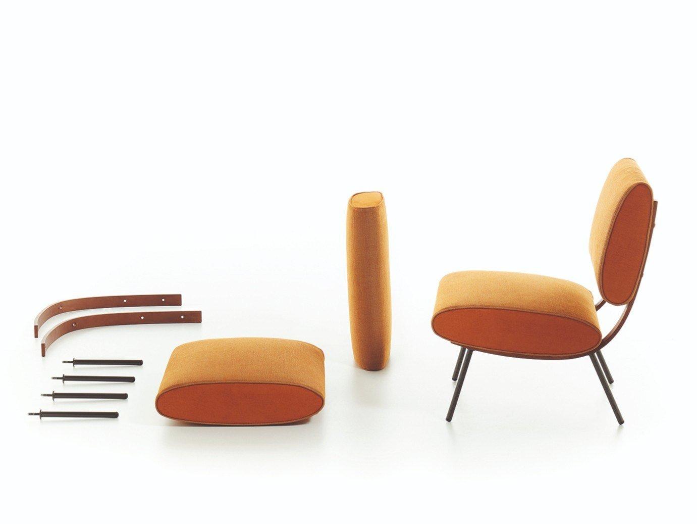 ROUND D.154.5 Armchair