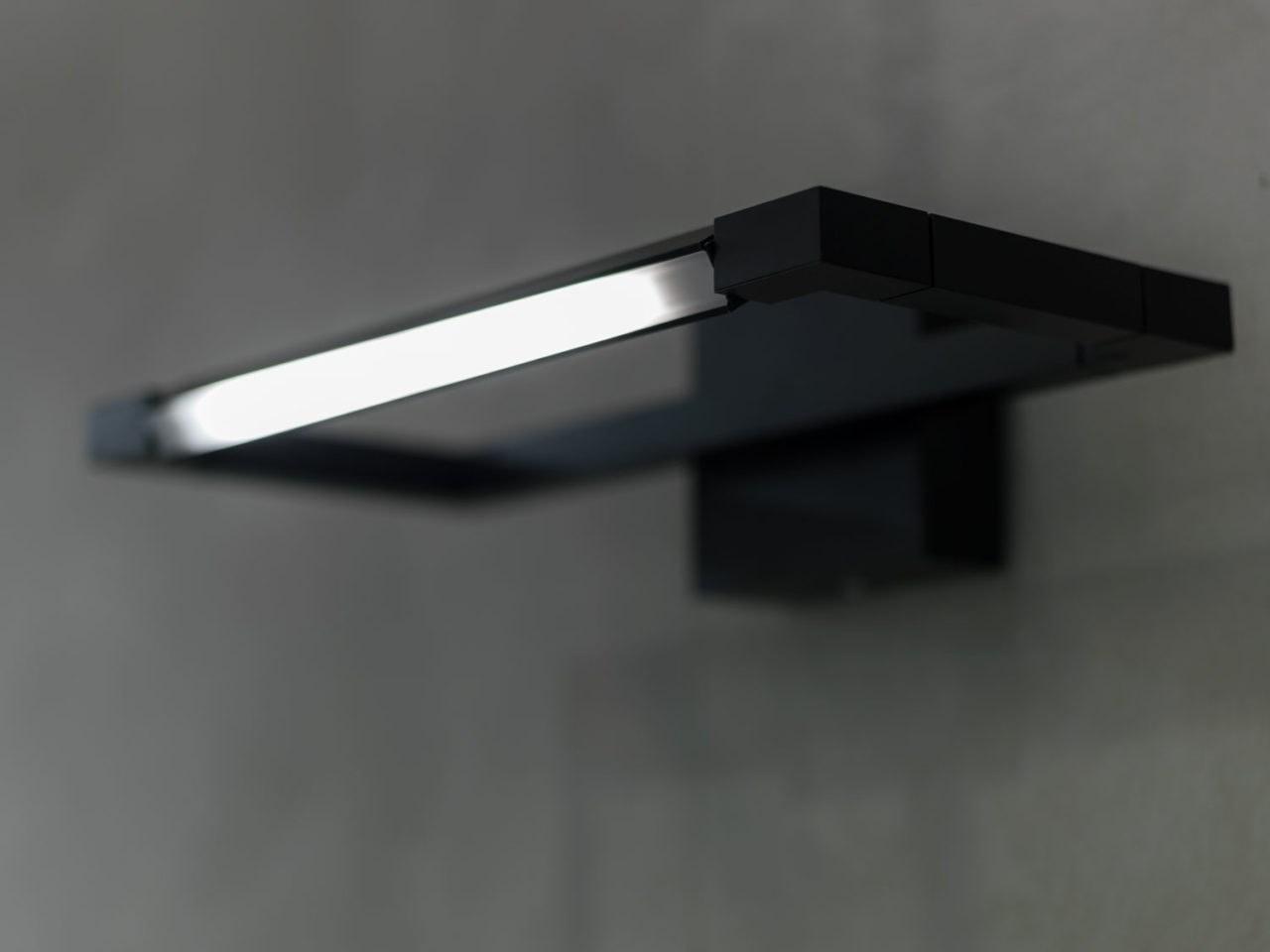 SPIGOLO LED adjustable extruded aluminium wall lamp