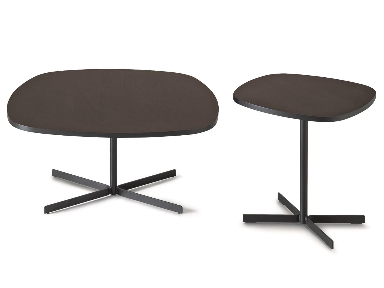 ISLAND Square coffee table with 4-star base