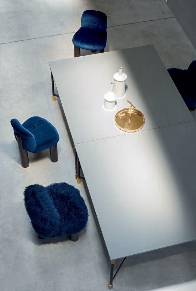 BOTOLO LOW Upholstered fur armchair