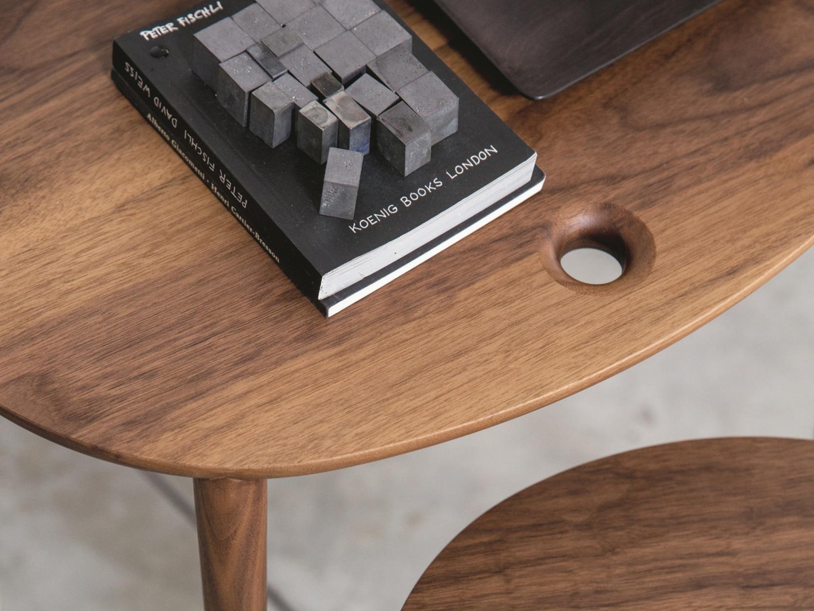 ROGERS Oval solid wood coffee table