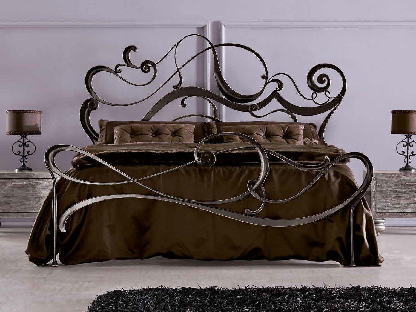 SAFIRA Double bed