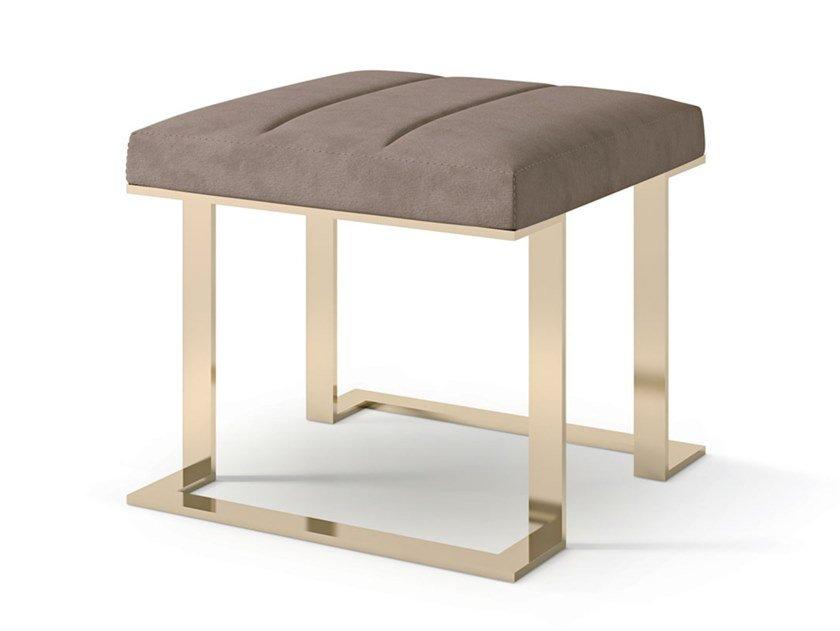 7988 Low upholstered sled base stool