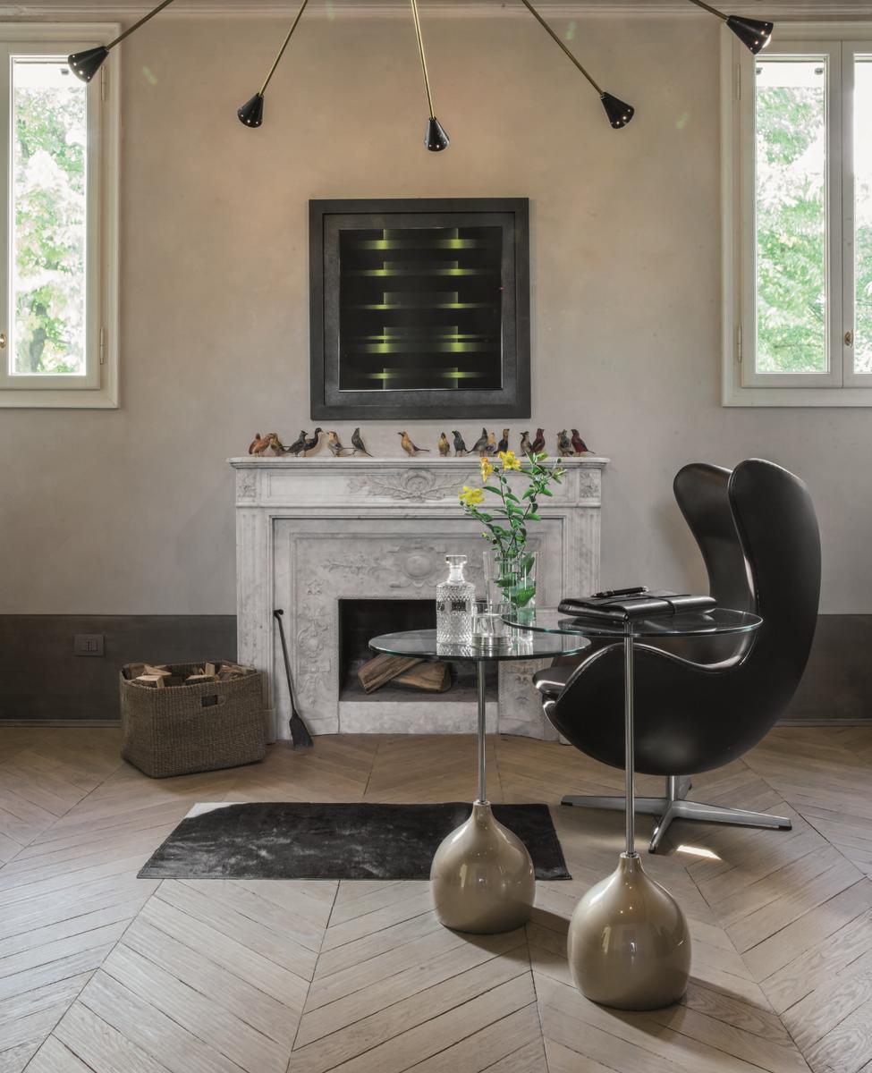 ADACHI Round glass high side table