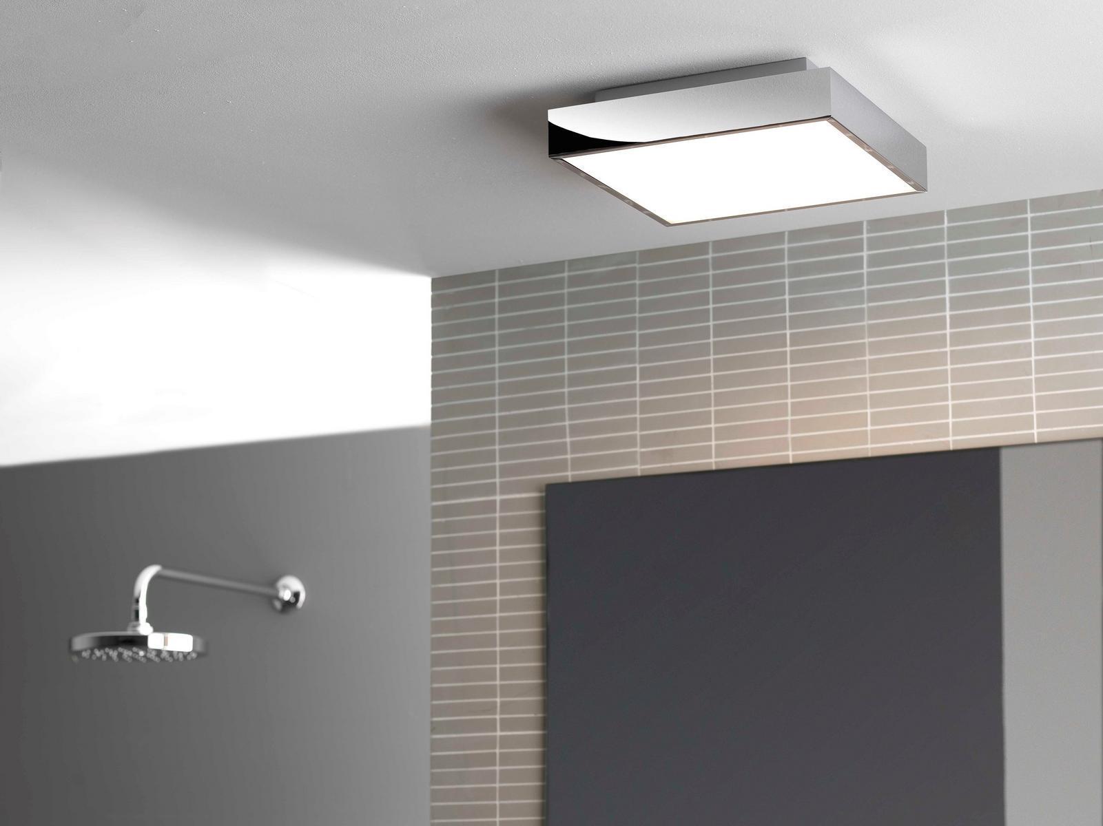 TAKETA LED ceiling light in aluminum and polycarbonate