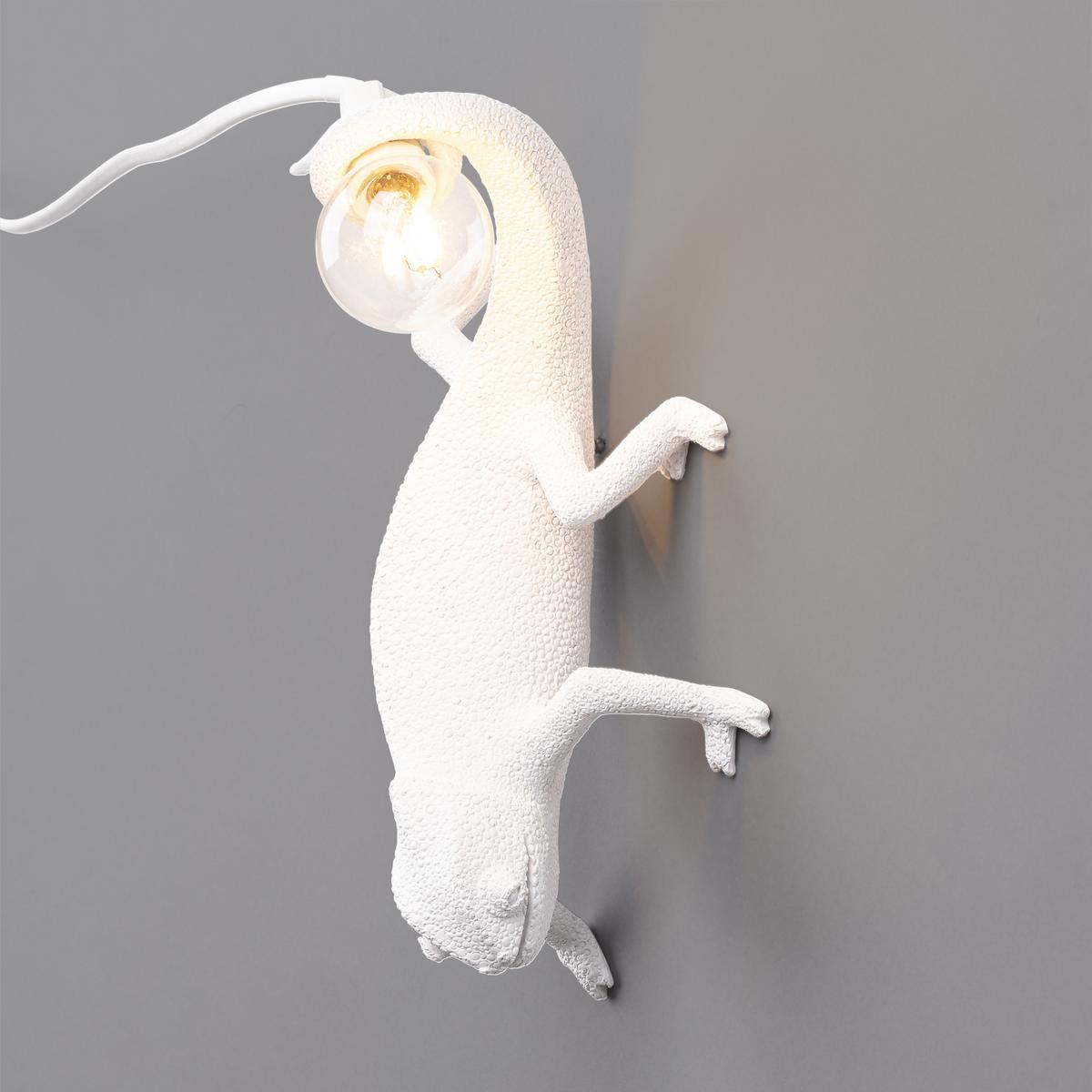 CHAMELEON GOING DOWN LED resin wall lamp