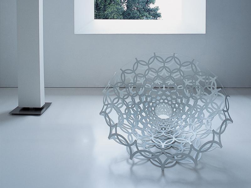 VERYROUND Steel armchair