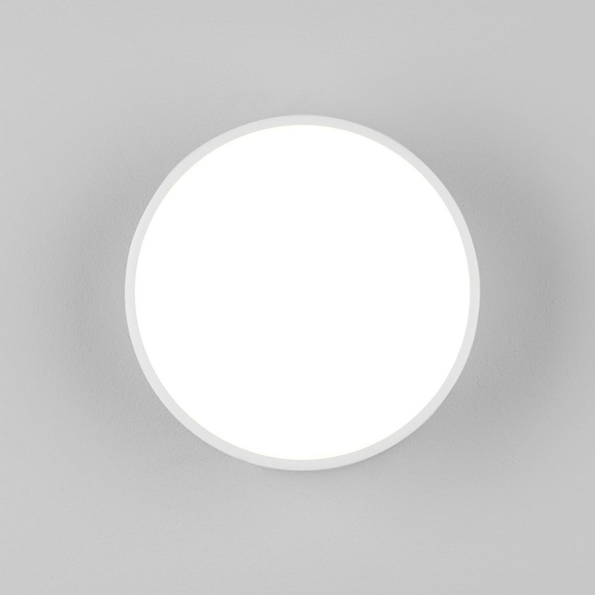 KEA 150 LED outdoor wall lamp in aluminum and polycarbonate