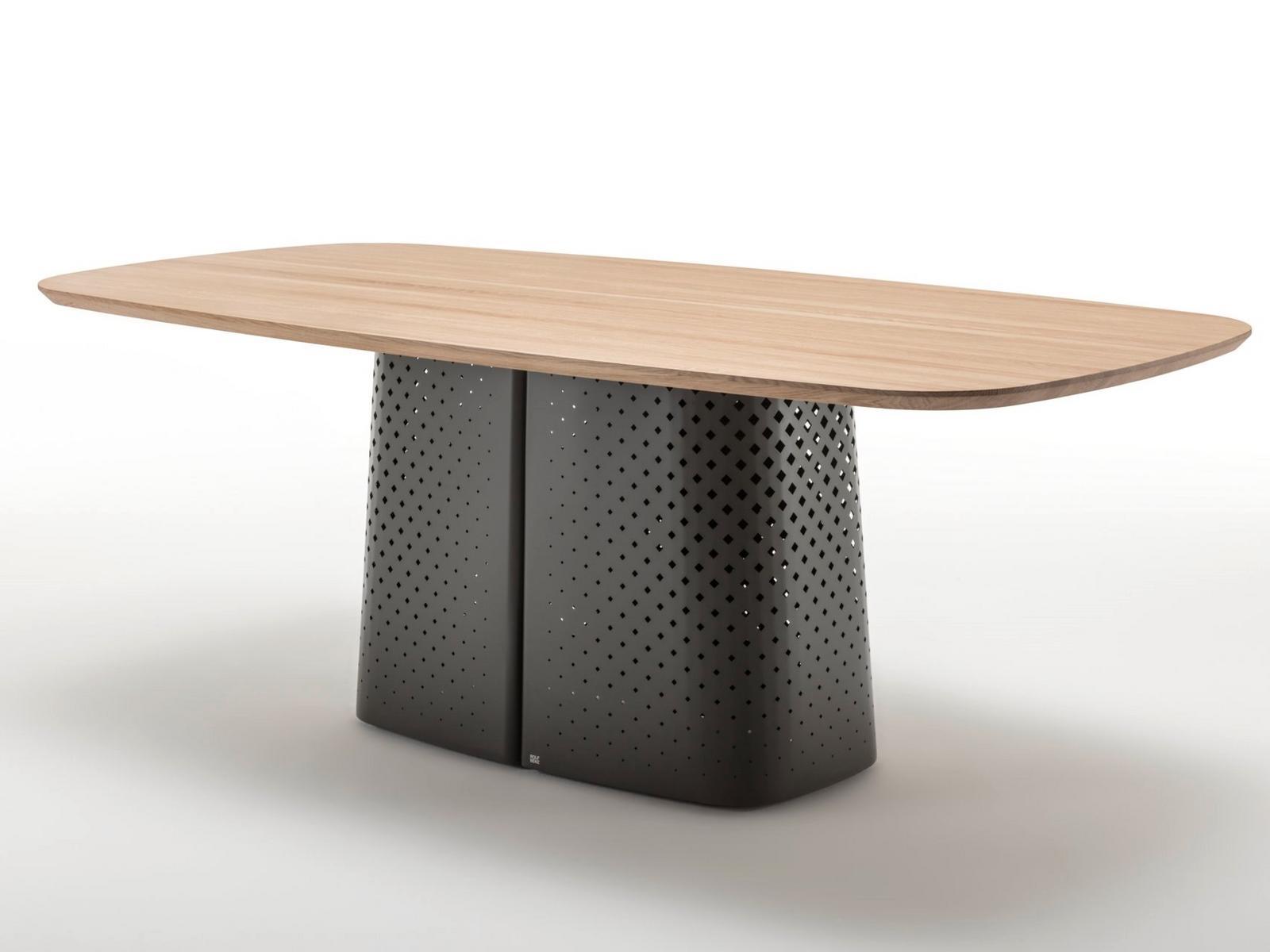 929 Rectangular wooden table