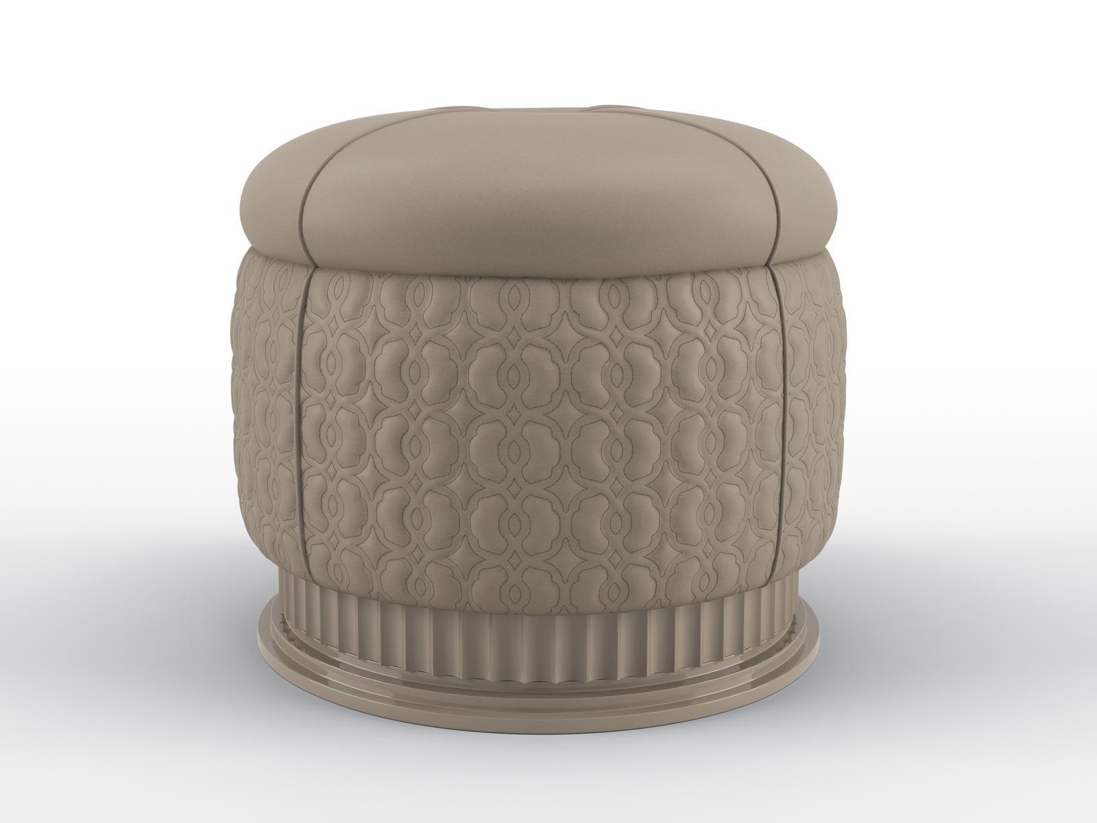 MOON WALT Round leather pouf