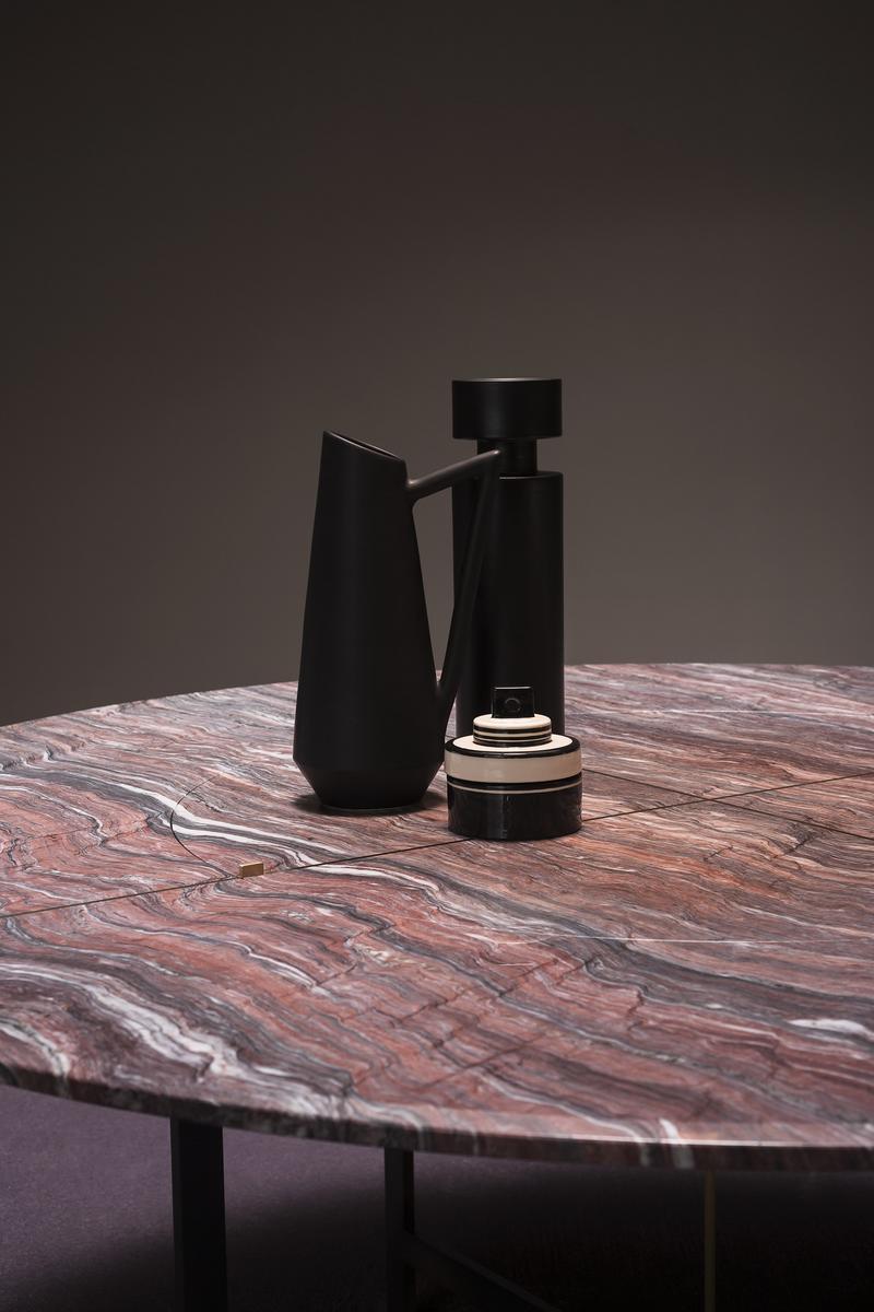 PLACÈ Round marble table