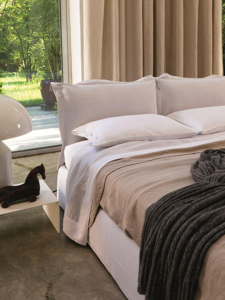 VANITY Storage bed