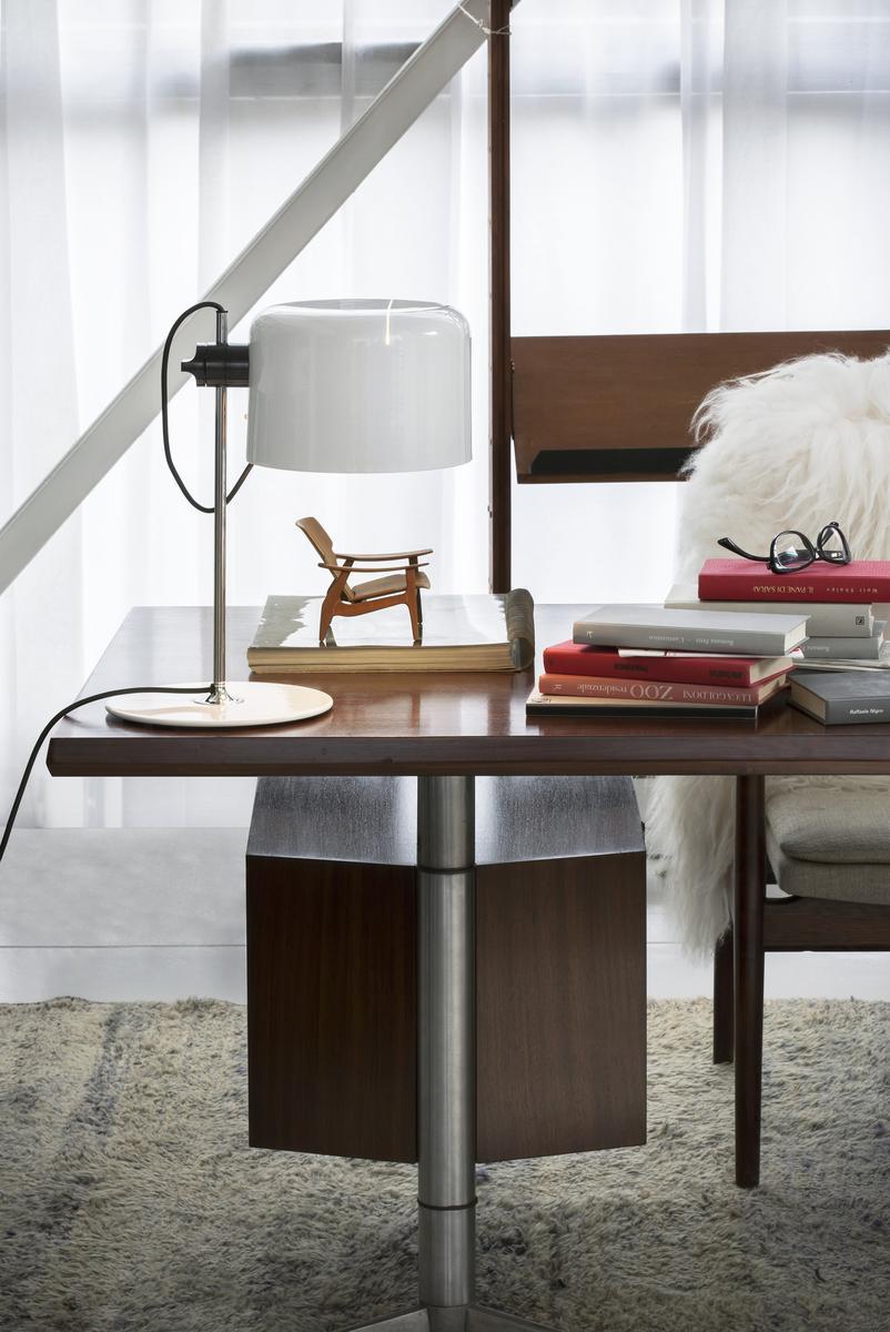COUPÉ - 2202 Direct light adjustable table lamp