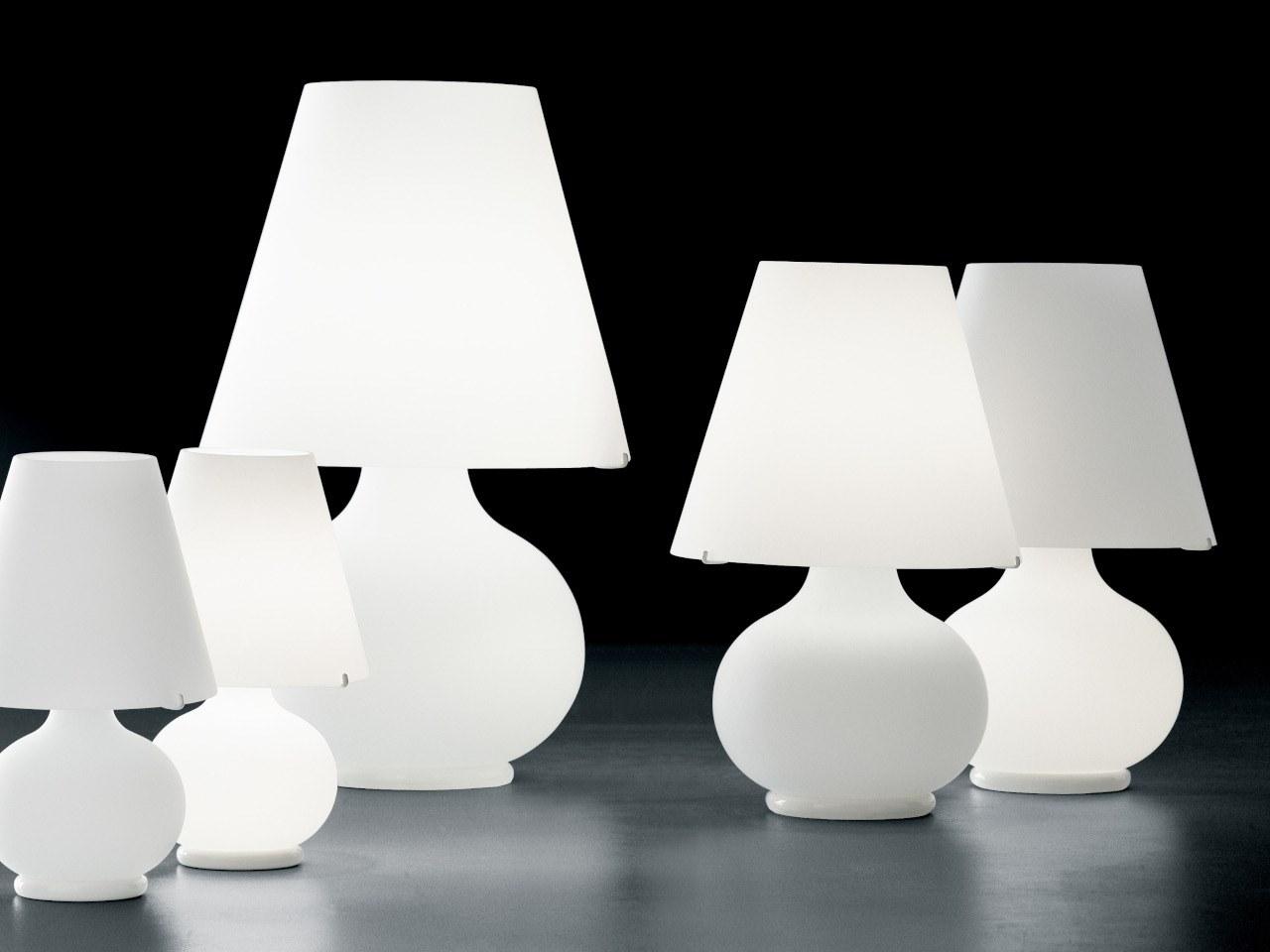 PARALUME MINI T LED blown glass table lamp