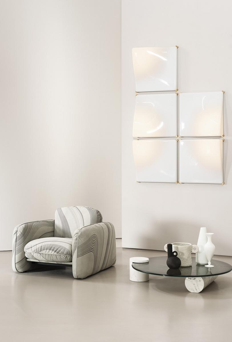 GOOGIE LED methacrylate wall lamp