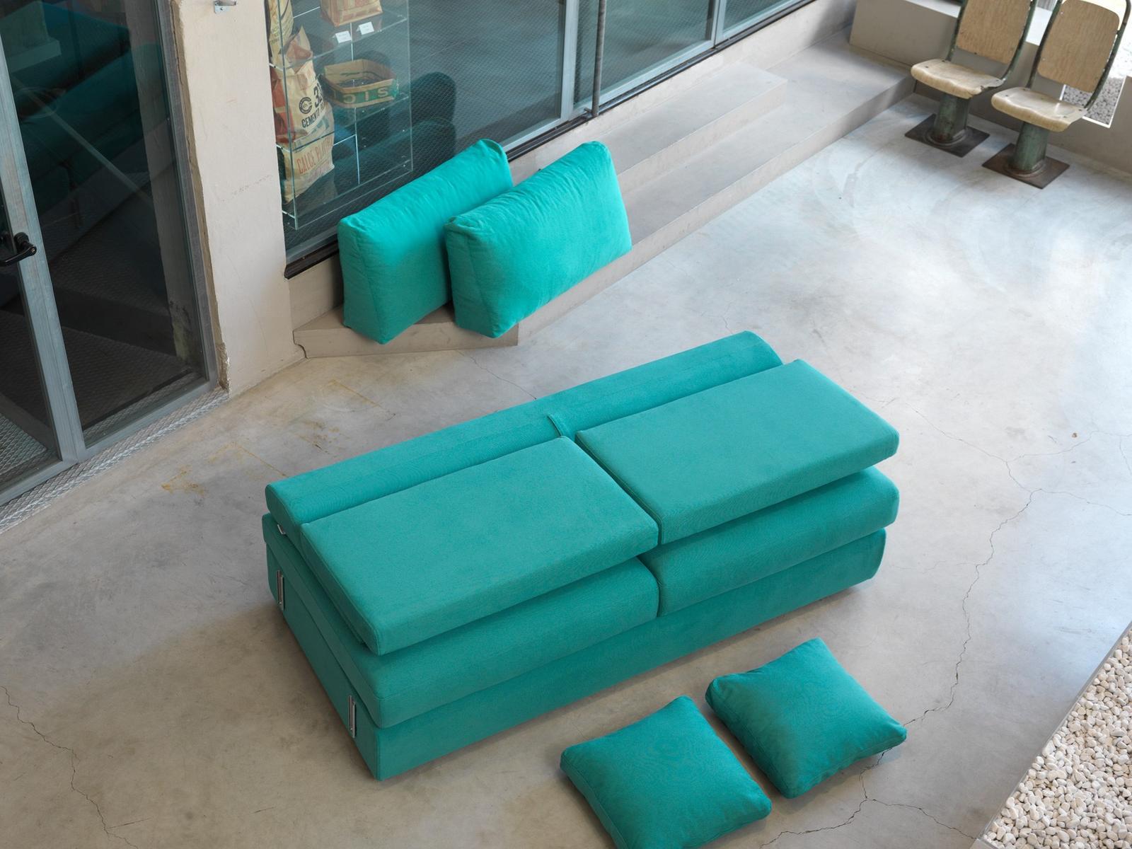 LESLIE Convertible fabric sofa with removable cover