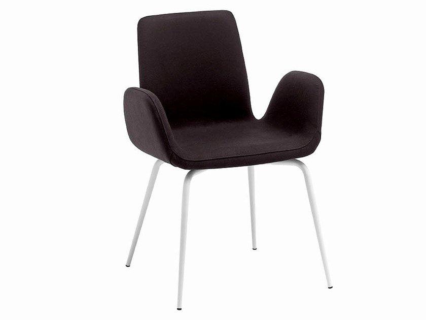 LIGHT A Upholstered chair with armrests