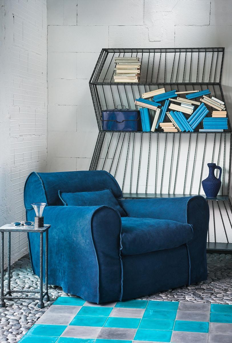 HOUSSE Leather armchair with armrests