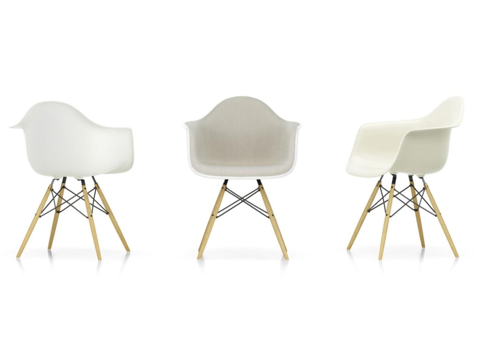 DAW Upholstered fabric chair with armrests