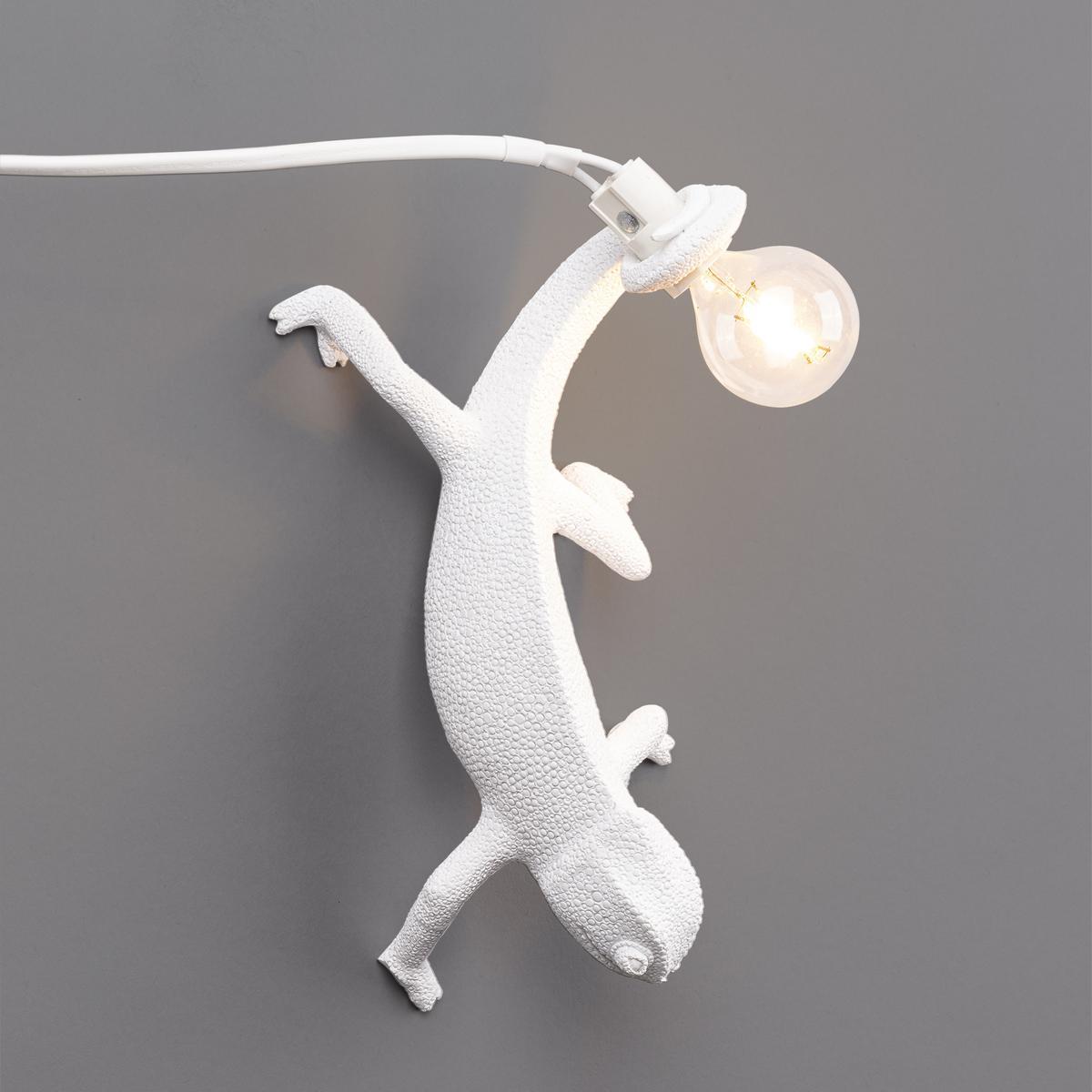 CHAMELEON GOING DOWN LED resin wall lamp