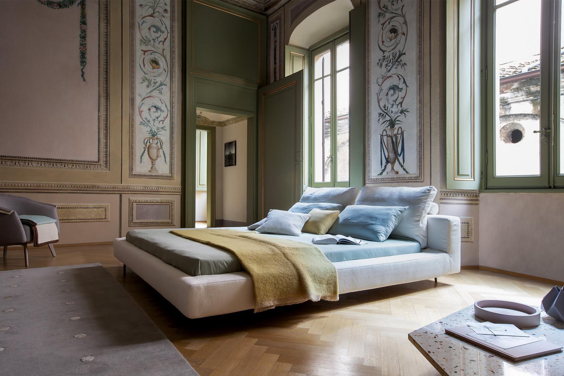 OWEN Double bed