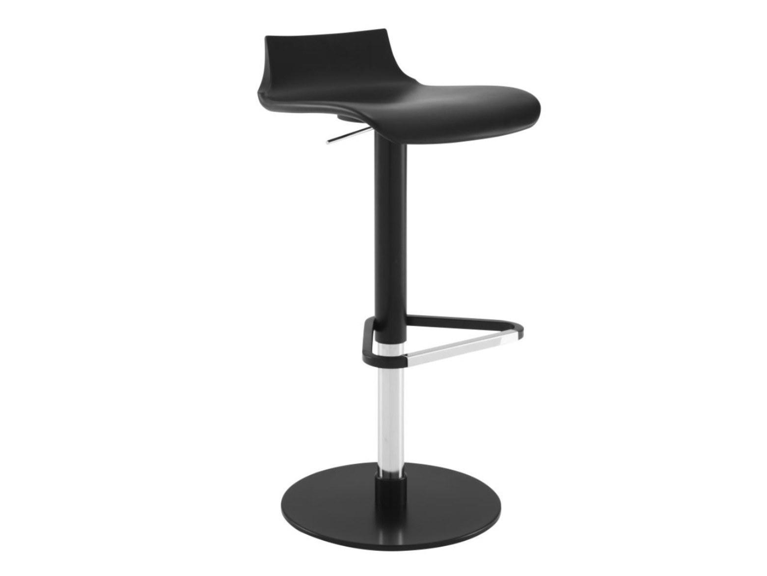 PETRUS High height-adjustable polyurethane stool with footrest