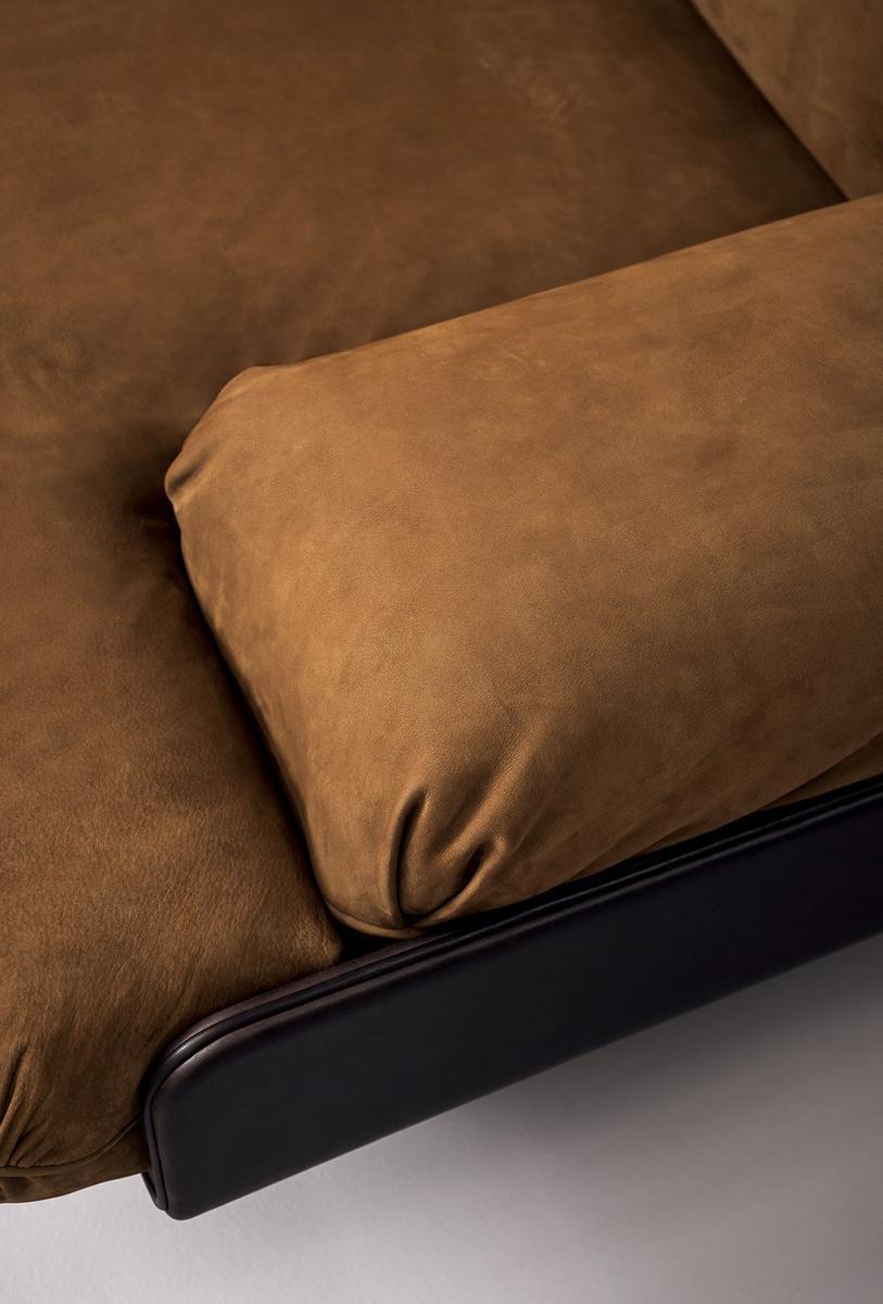 BARDOT Leather armchair with armrests