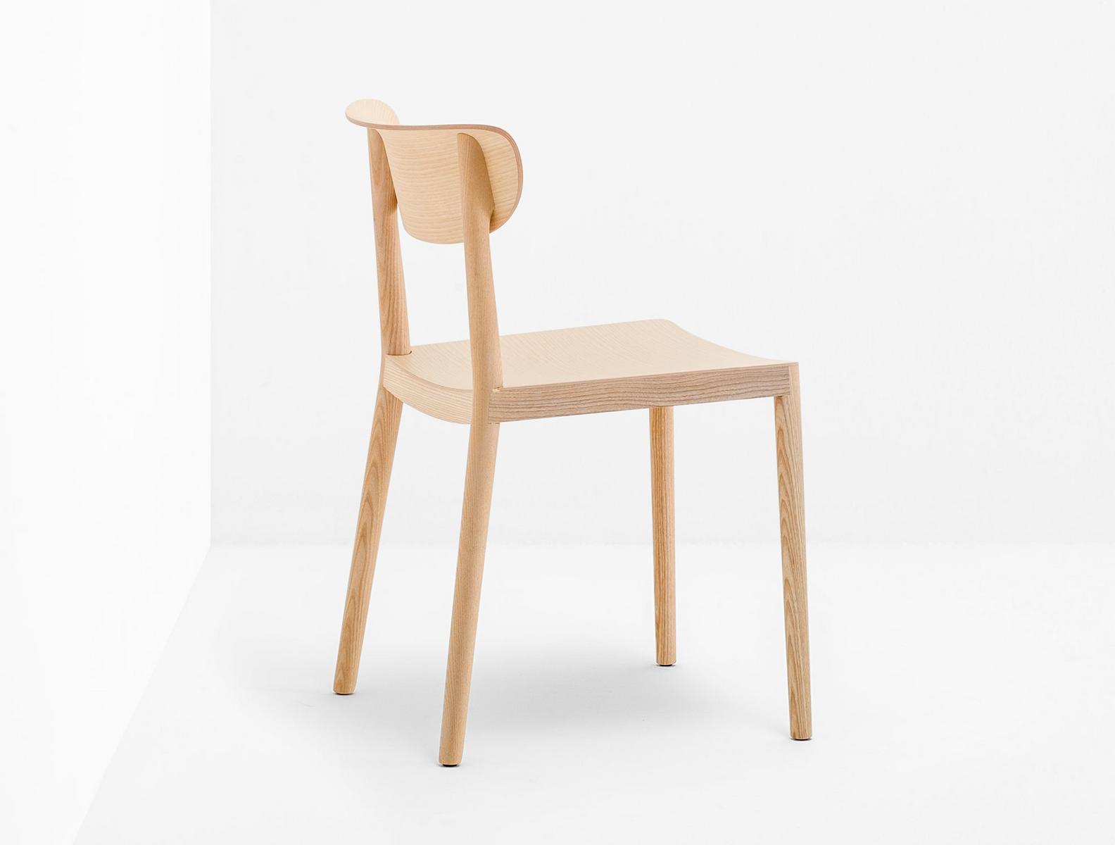 TIVOLI 2800 Wooden chair