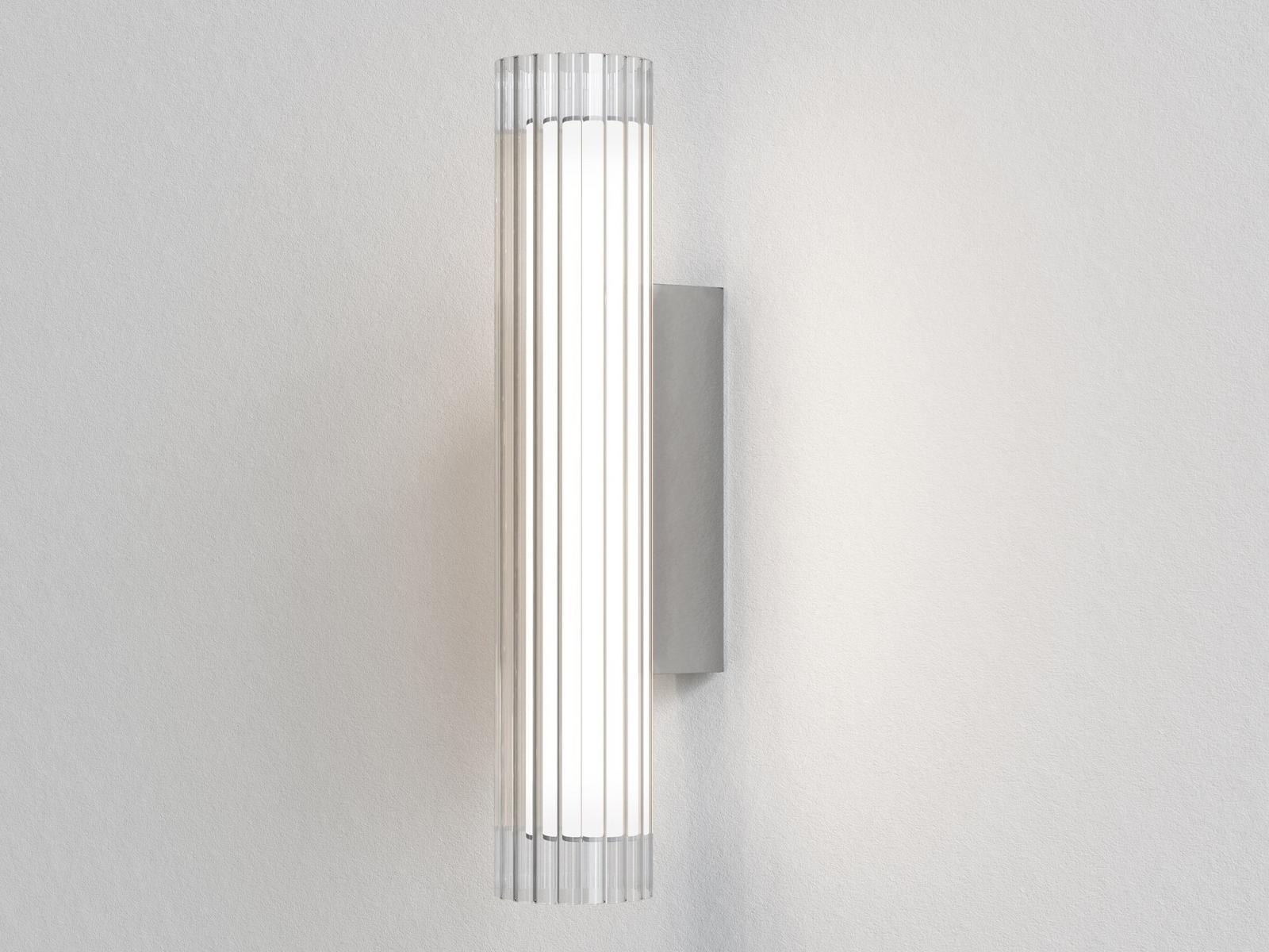 IO 420 LED glass wall light