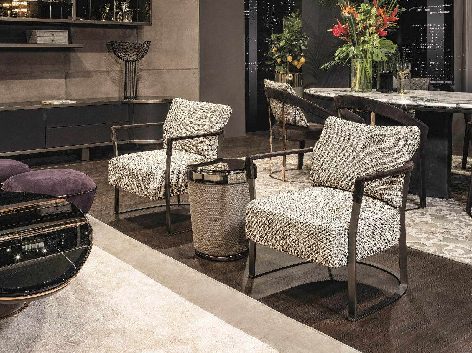 HERBERT Round leather coffee table