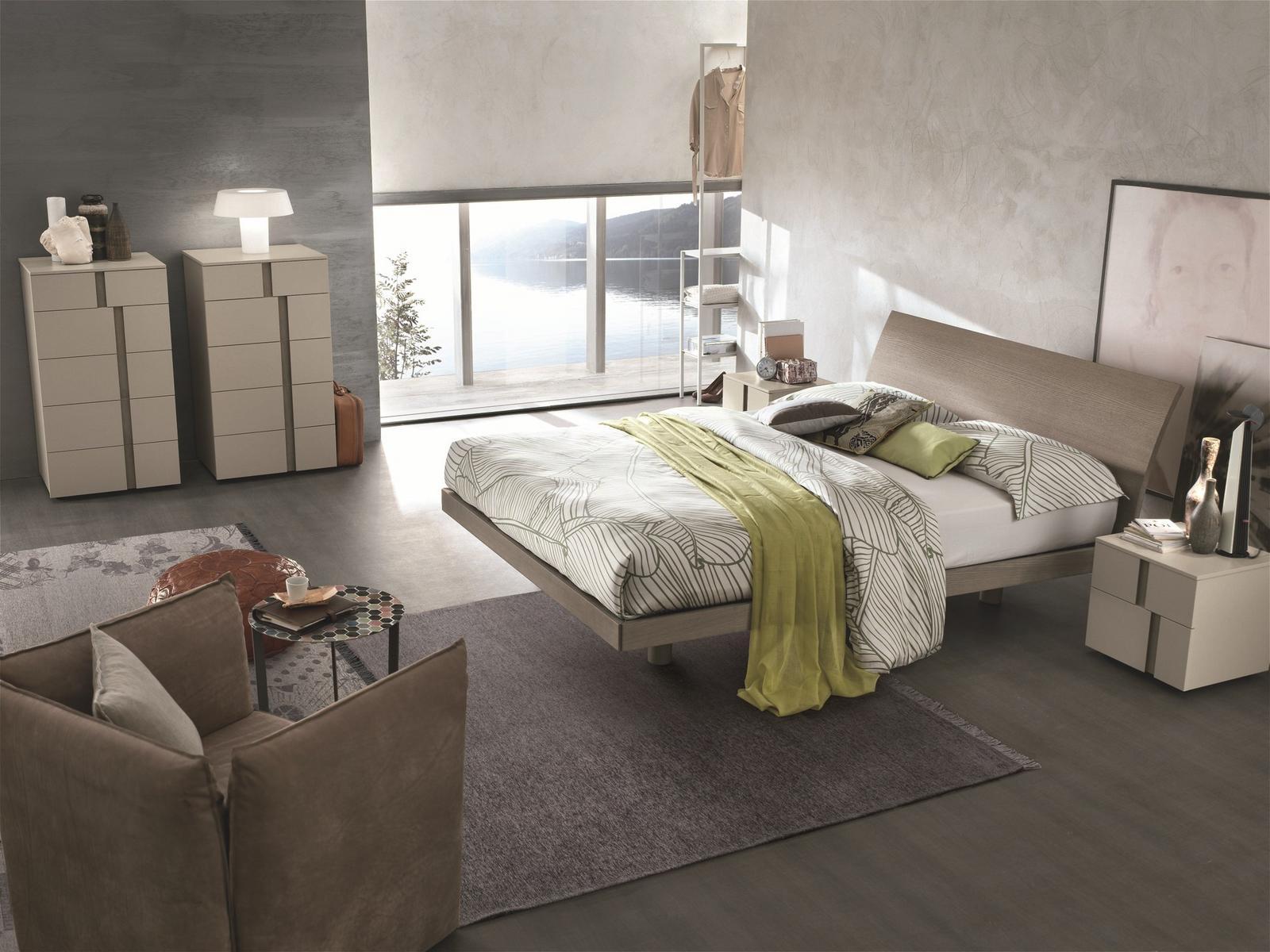 ATHENA Wooden chest of drawers with integrated handles