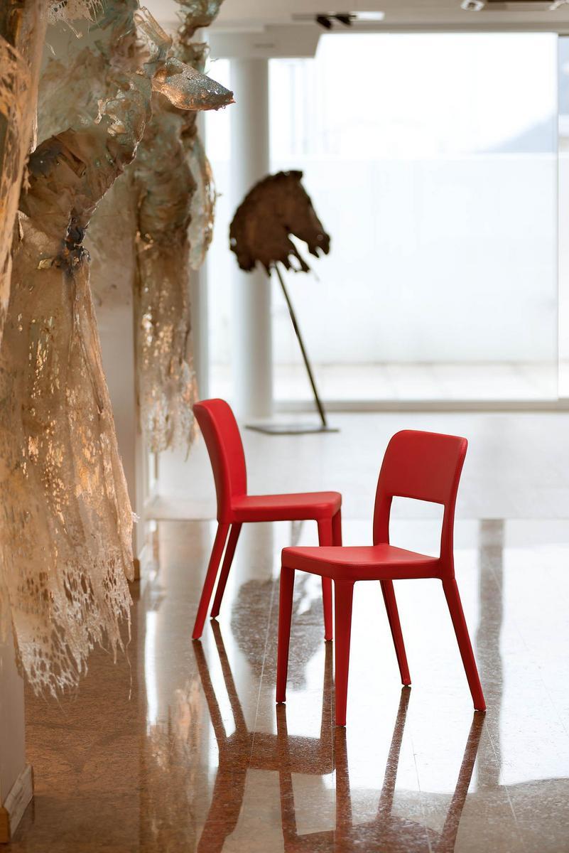 NENÈ SR-CF Contemporary style upholstered leather restaurant chair