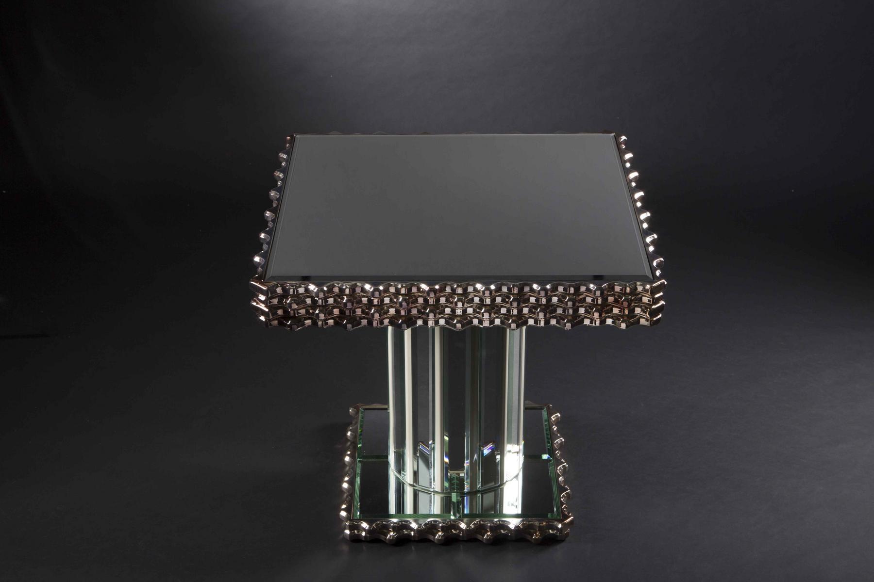 OLA Mirrored glass and wooden high side table