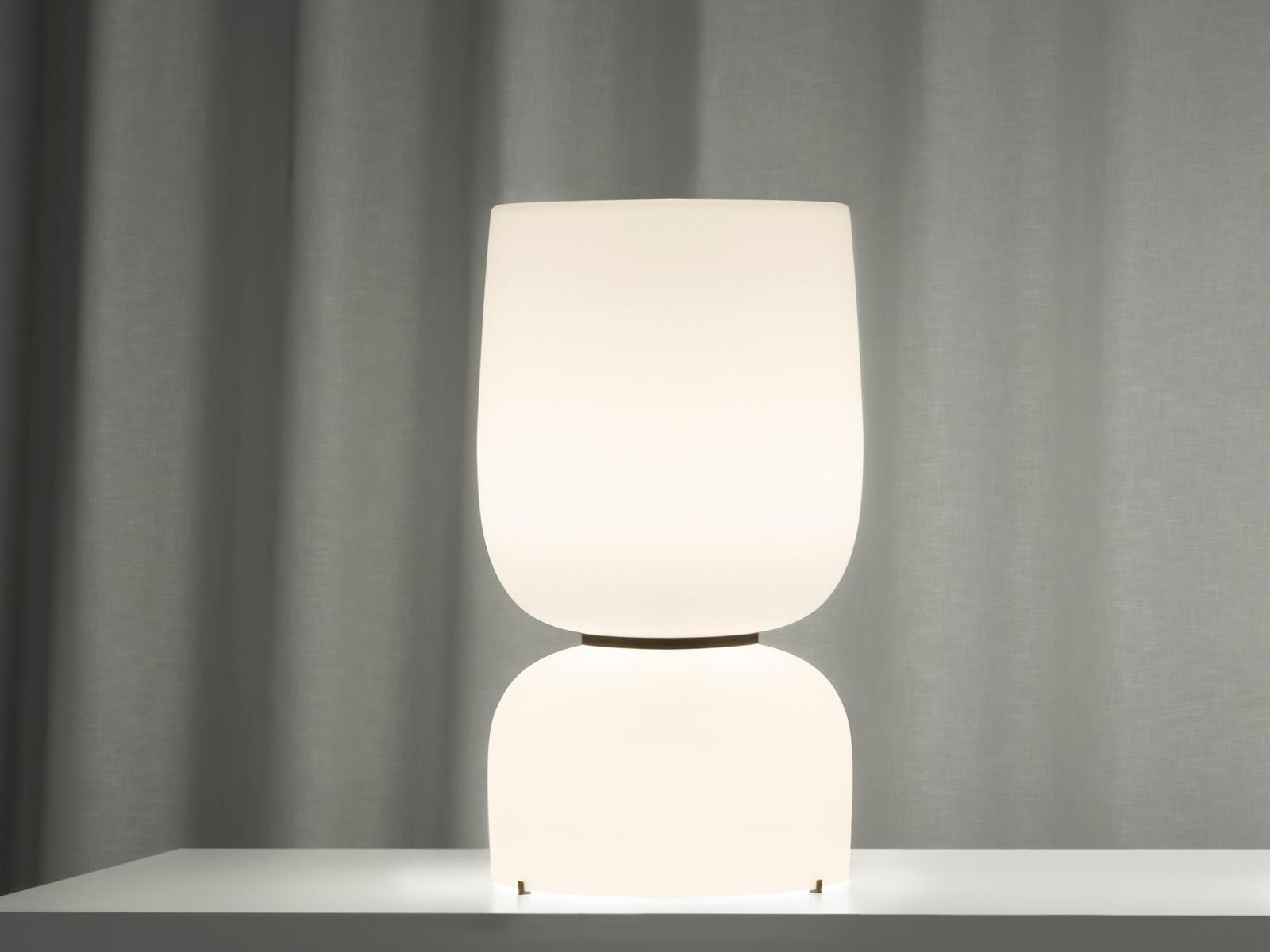 GHOST 4970 LED table lamp