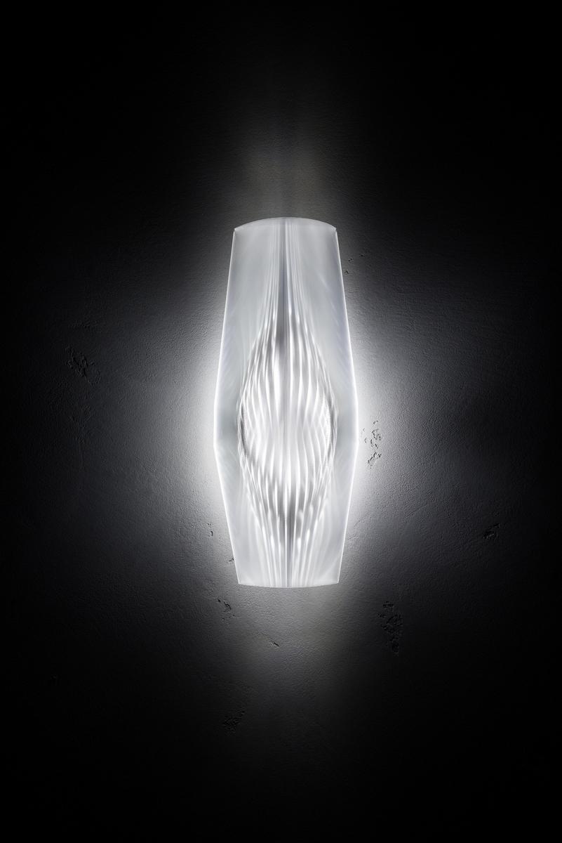 MIRAGE LED Lentiflex® wall light