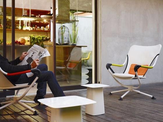 METAL SIDE Powder coated steel coffee table