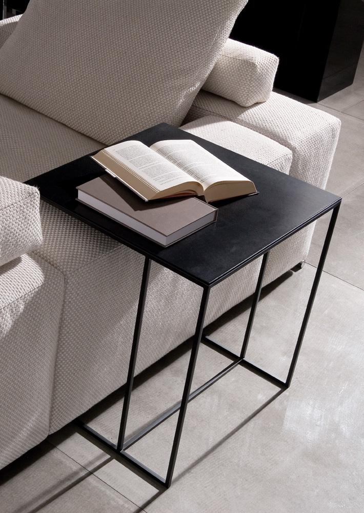 LEGER Coffee table