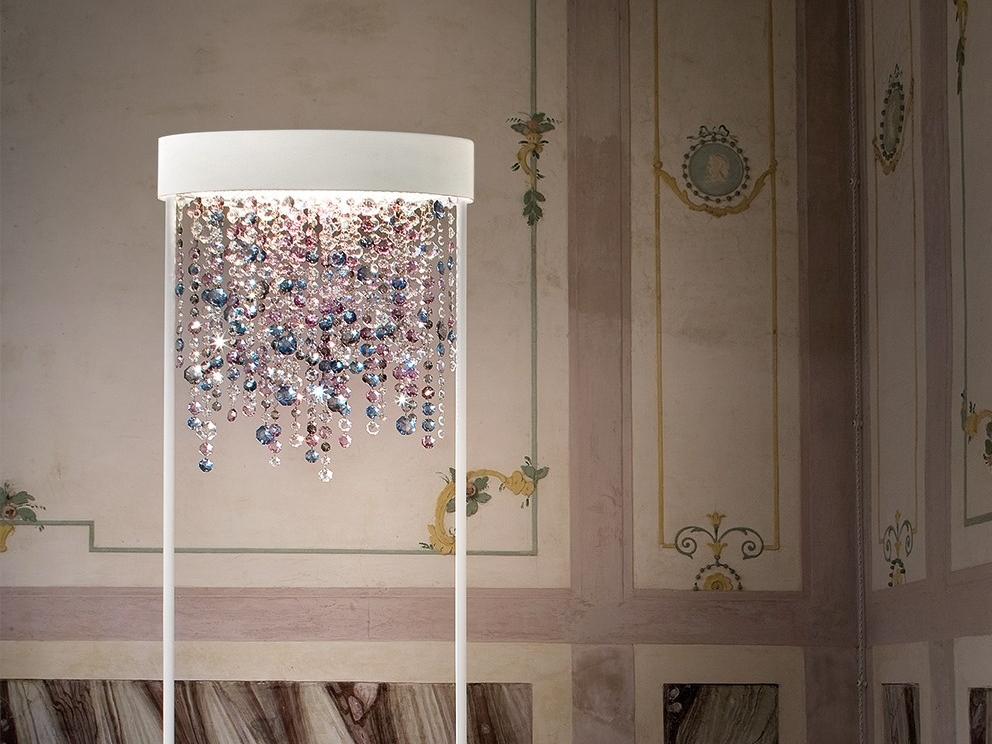 OLÁ STL2 LED painted metal floor lamp with crystals