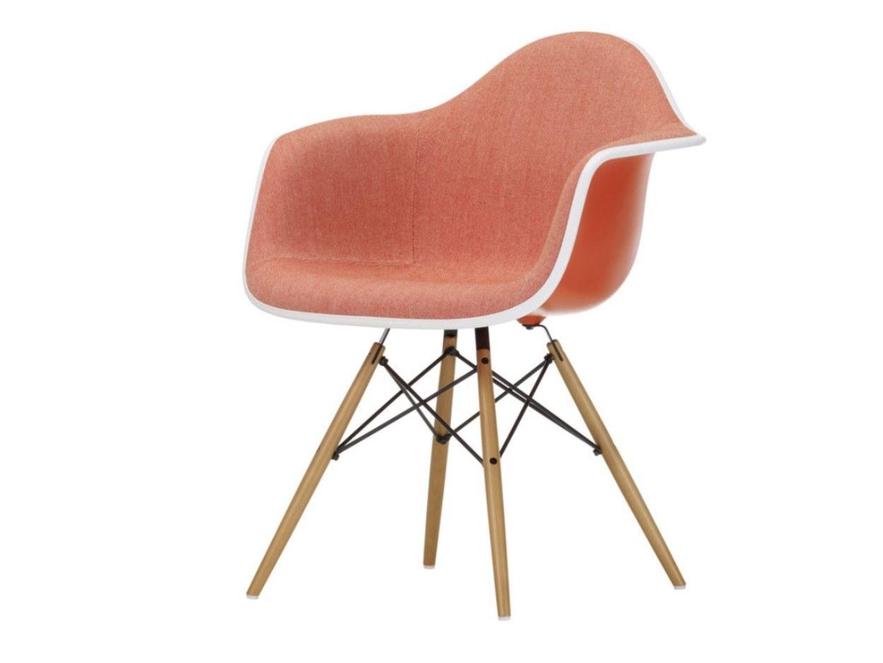 DAW Upholstered fabric chair with armrests